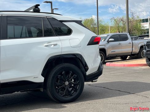Certified 2023 Toyota RAV4 SE w/ Convenience Package AWD/4WD image 10