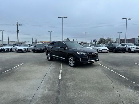 Used 2022 Audi Q7 2.0T Premium Plus image 3