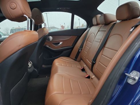 Used 2019 Mercedes-Benz C 300 4MATIC Sedan image 11