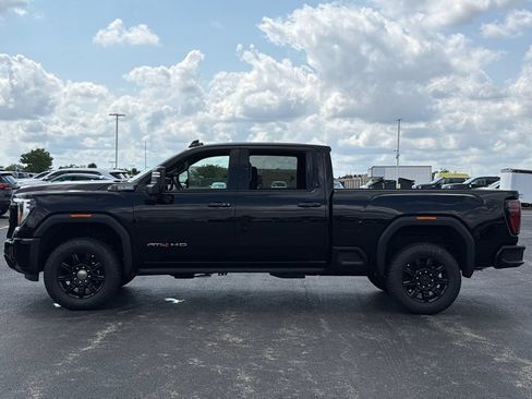 New 2026 GMC Sierra 2500 AT4 w/ AT4 Premium Plus Package AWD/4WD image 11