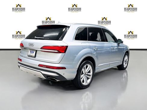 Used 2025 Audi Q7 3.0T Premium Plus AWD/4WD image 5