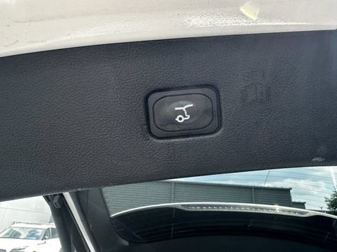 Used 2023 Ford Edge Titanium AWD/4WD image 44