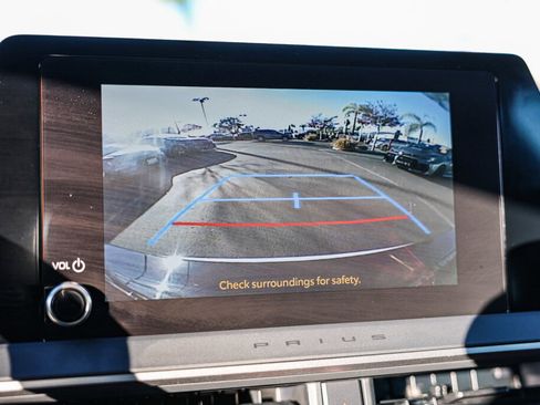 Certified 2026 Toyota Prius Plug-In Hybrid image 14