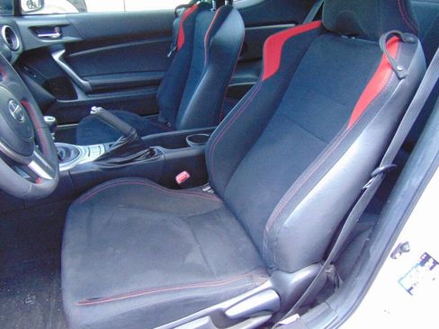 Used 2014 Scion FR-S image 18