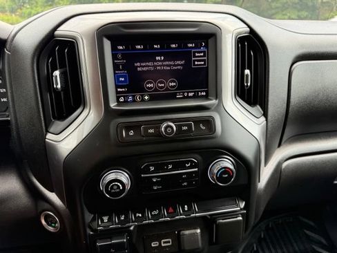 Used 2024 Chevrolet Silverado 2500 W/T w/ WT Convenience Package AWD/4WD image 38