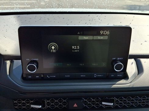 Used 2025 Honda Accord SE image 17
