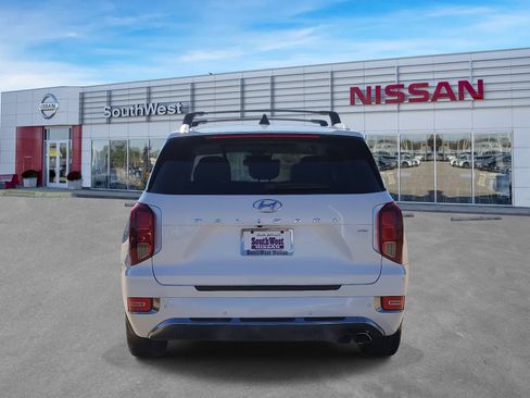 Used 2022 Hyundai Palisade Calligraphy image 7