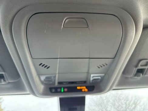 Used 2024 Chevrolet Equinox LT w/ LPO, Floor Liner Package image 36