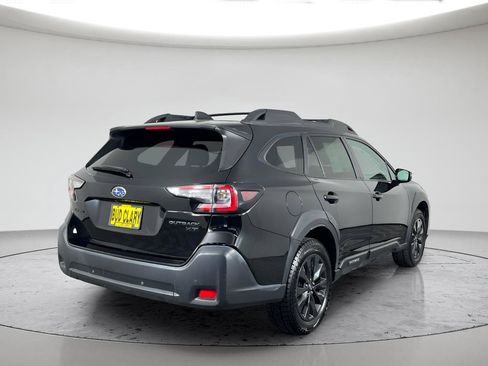 Used 2023 Subaru Outback Onyx Edition XT w/ Tech Package 2 AWD/4WD image 5