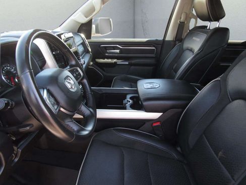 Used 2022 RAM 1500 Laramie AWD/4WD image 13
