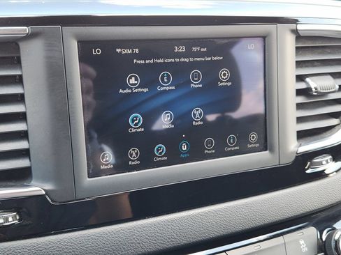 Used 2020 Chrysler Pacifica Touring w/ S Appearance Package FWD image 22