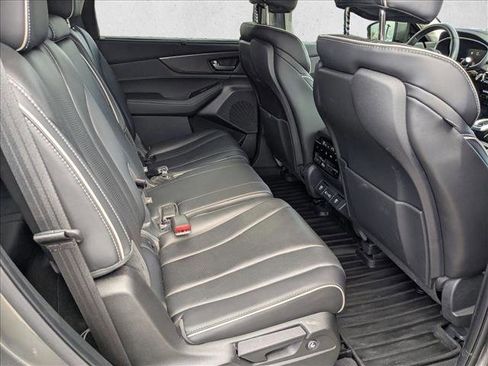 Certified 2023 Acura MDX SH-AWD w/ Advance Package image 19