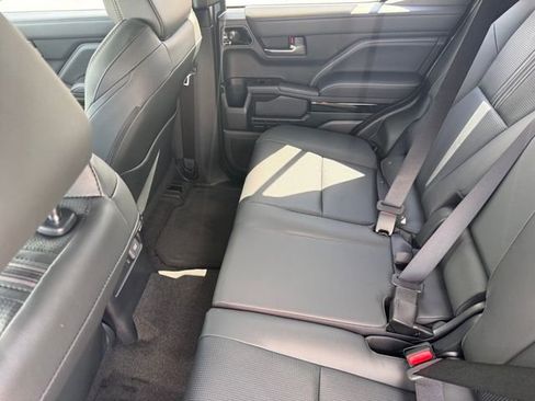 New 2026 Toyota 4Runner Limited AWD/4WD image 21