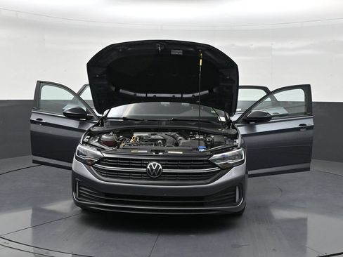 Used 2024 Volkswagen Jetta Sport FWD image 33