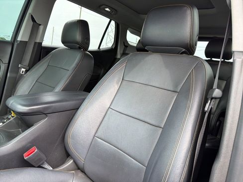 Used 2021 GMC Terrain SLT w/ Infotainment Package II image 19