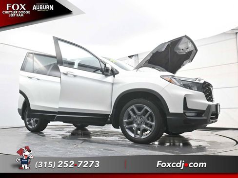 Used 2023 Honda Passport EX-L image 32