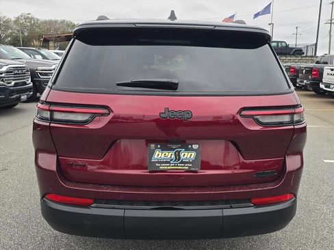 New 2025 Jeep Grand Cherokee L Limited image 14