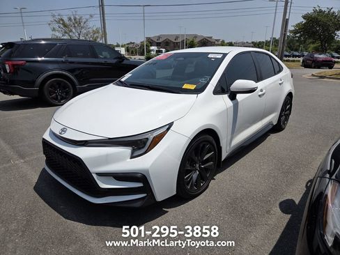 Used 2024 Toyota Corolla SE FWD image 8