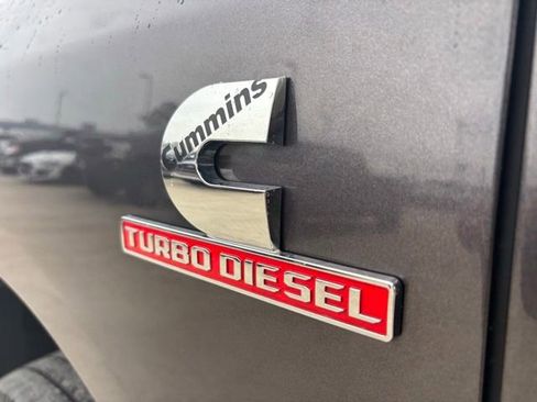 Used 2025 RAM 2500 Tradesman w/ Chrome Appearance Group image 10