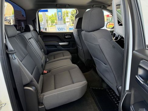 Used 2018 Chevrolet Silverado 1500 LT w/ All Star Edition RWD image 19