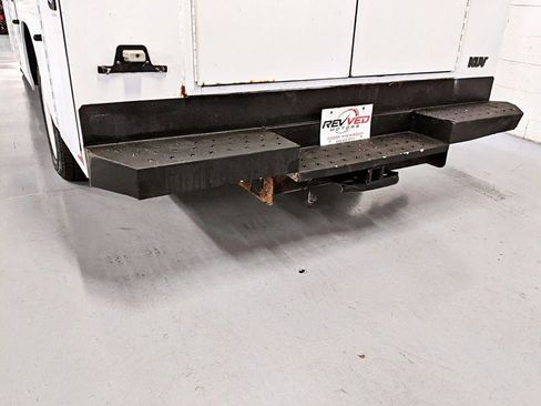 Used 2015 Ford Transit 350 138 DRW w/ Interior Upgrade Package image 11