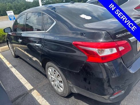 Used 2017 Nissan Sentra SV FWD image 5