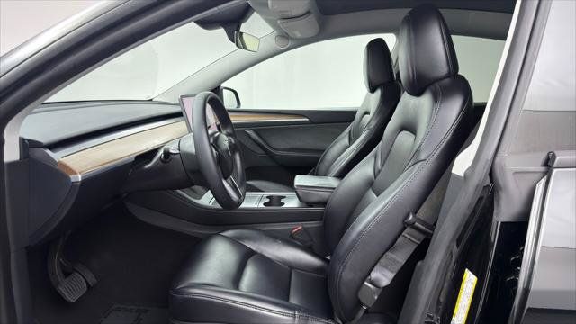 Used 2024 Tesla Model Y Long Range RWD image 13