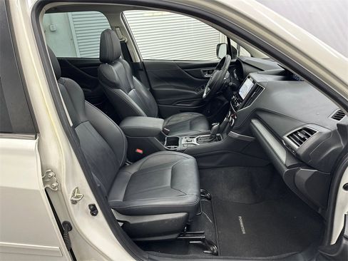 Used 2021 Subaru Forester Limited image 14