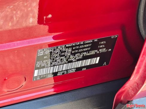 Certified 2025 Toyota RAV4 XLE AWD/4WD image 31