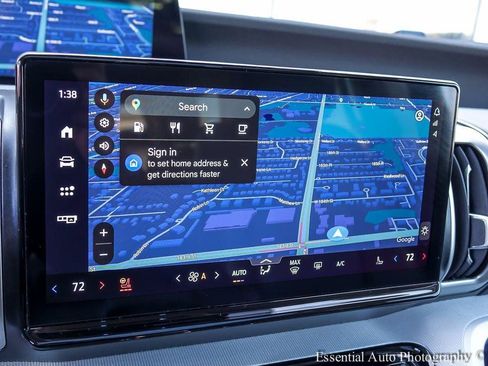 Used 2025 Ford Expedition Active image 18