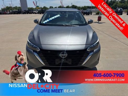 Used 2025 Nissan Sentra SV FWD image 8