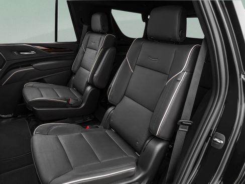 Used 2023 Cadillac Escalade Premium Luxury AWD/4WD image 17