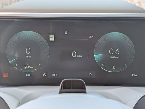 New 2026 Hyundai Palisade SEL FWD image 34