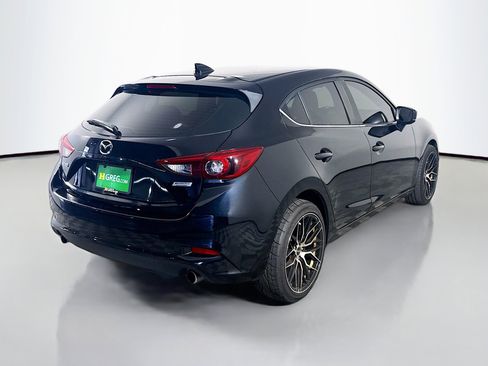 Used 2018 MAZDA MAZDA3 Grand Touring w/ Premium Equipment Package image 10