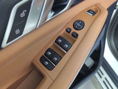 Used 2026 BMW X5 sDrive40i image 22