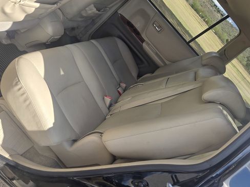 Used 2006 Toyota Highlander 4WD V6 w/ 3rd Row image 14