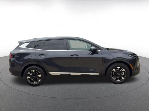 Used 2026 Kia Sportage LX FWD image 13