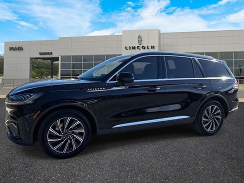 New 2026 Lincoln Aviator 2WD image 7