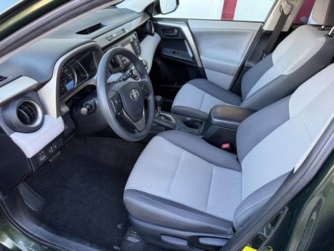 Used 2013 Toyota RAV4 XLE AWD/4WD image 17