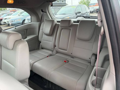 Used 2012 Honda Odyssey Touring image 12