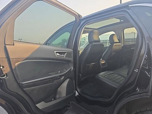 Used 2022 Ford Edge SEL w/ Convenience Package image 26