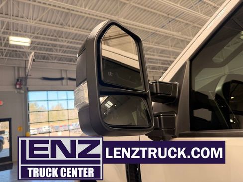 Used 2019 Ford F250 Lariat image 17