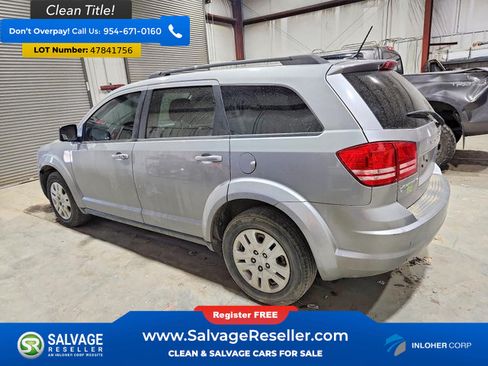 Used 2018 Dodge Journey SE FWD image 3