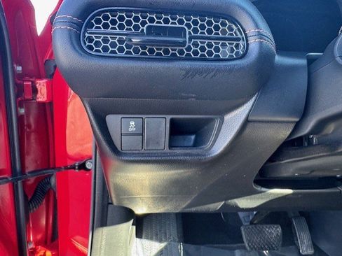 Used 2024 Honda HR-V Sport image 11