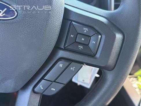 Used 2022 Ford F250 XLT w/ Black Appearance Package AWD/4WD image 16