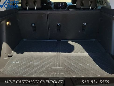 Used 2025 Chevrolet Trax LS w/ Driver Confidence Package FWD image 27