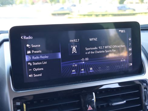 Certified 2023 Lexus GX 460 Premium w/ Premium Package AWD/4WD image 24