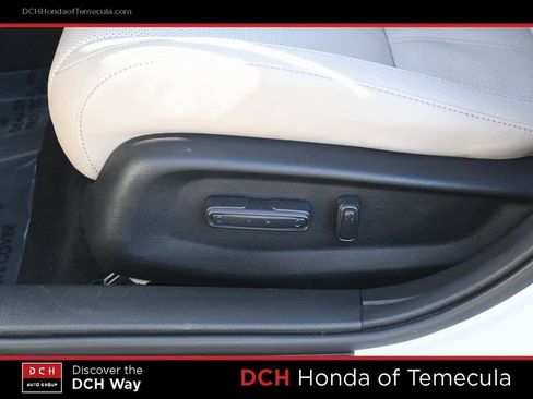 Certified 2022 Honda Insight Touring image 17
