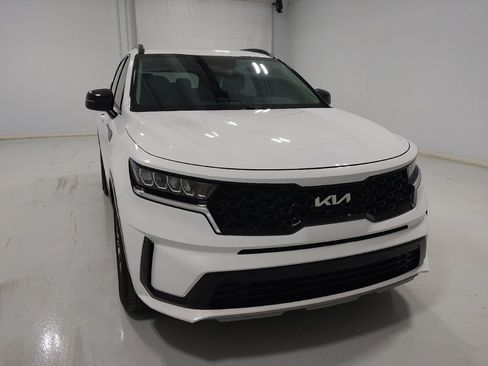 Used 2023 Kia Sorento S FWD image 14