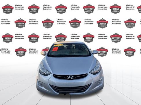 Used 2013 Hyundai Elantra Limited w/ Technology Pkg image 10